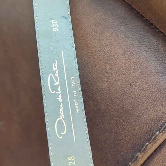 Oscar de la Renta Croc Leather Belt - Picture 8 of 14